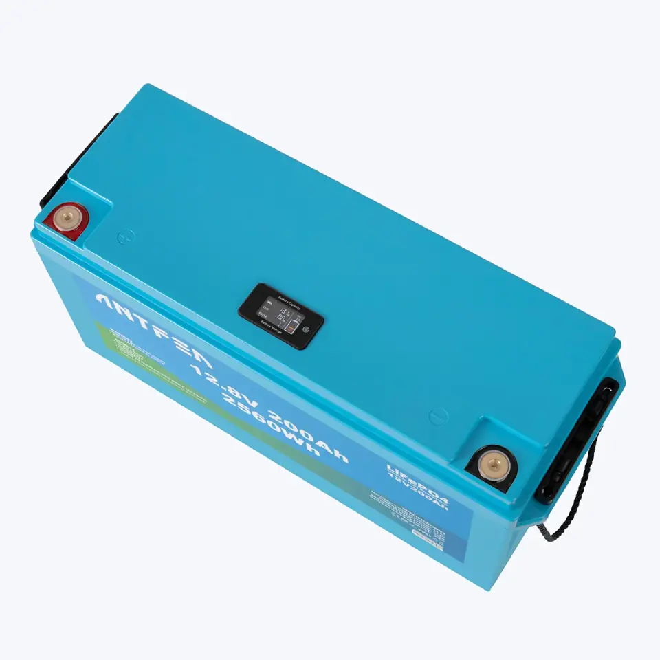 ANTFEA 12.8V 200Ah ABS Lityum Akü Akıllı Ekran Bluetooth LiFePo4ANTFEA 12.8V 200Ah ABS Lityum Akü Akıllı Ekran Bluetooth LiFePo4